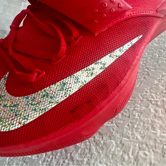 NIKE KD VII 'GLOBAL GAME'
ACTION RED & METALLIC SILVER - Picture 5 of 8